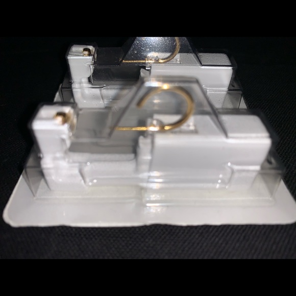 24k gold plated self ear piercing hoop - Picture 4 of 5